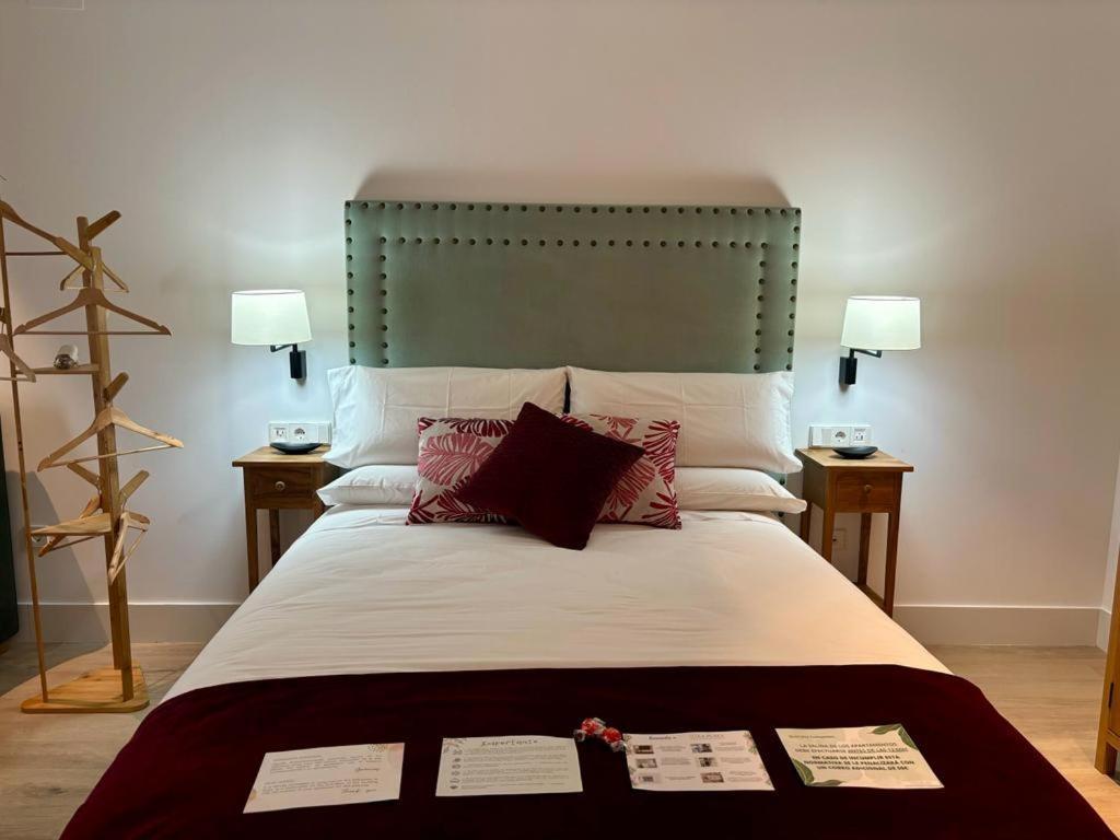 Apartamentos Turisticos La Plaza 치피오나 외부 사진