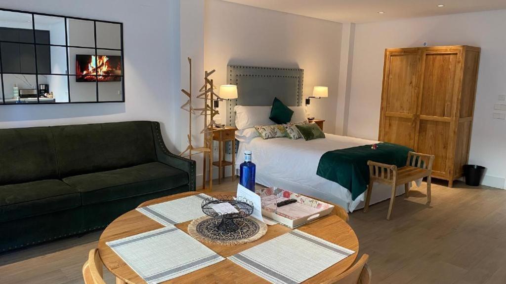 Apartamentos Turisticos La Plaza 치피오나 외부 사진