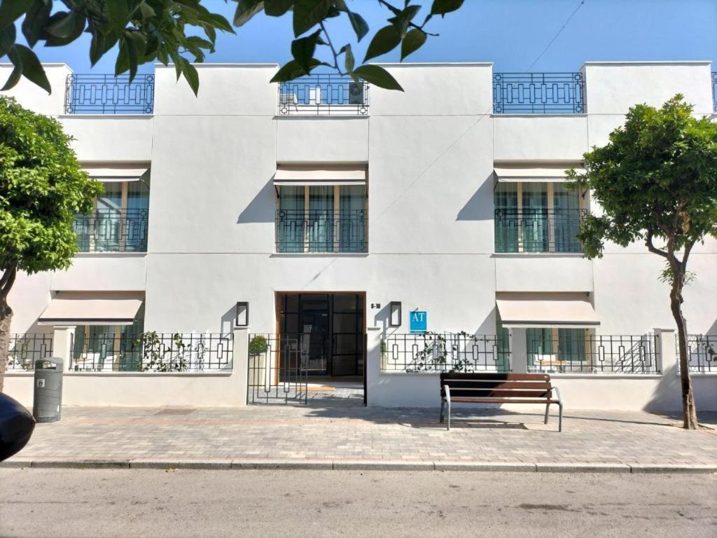 Apartamentos Turisticos La Plaza 치피오나 외부 사진
